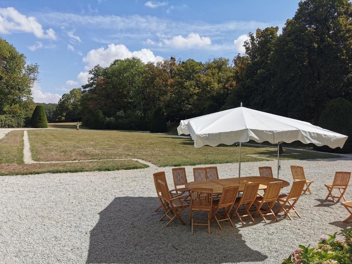 Chateau Des Barres Sainpuits 外观 照片